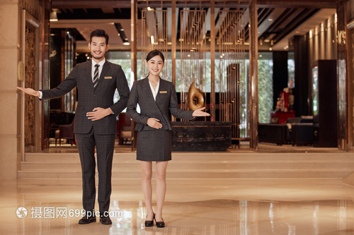 豪華酒店的專業服務人員形象與酒店管理